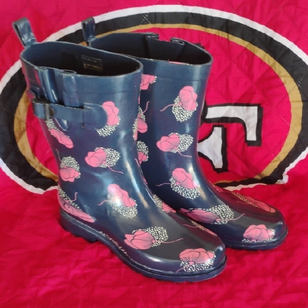 Capelli of New York Navy and Pink Floral Rain Boots